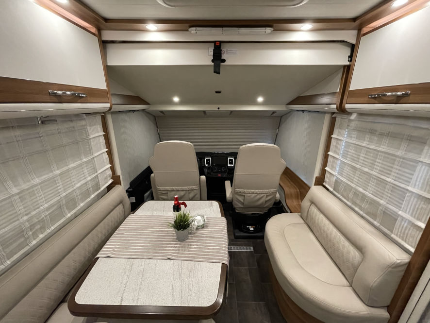 Dethleffs XLi 90-Edition Ambiente-II